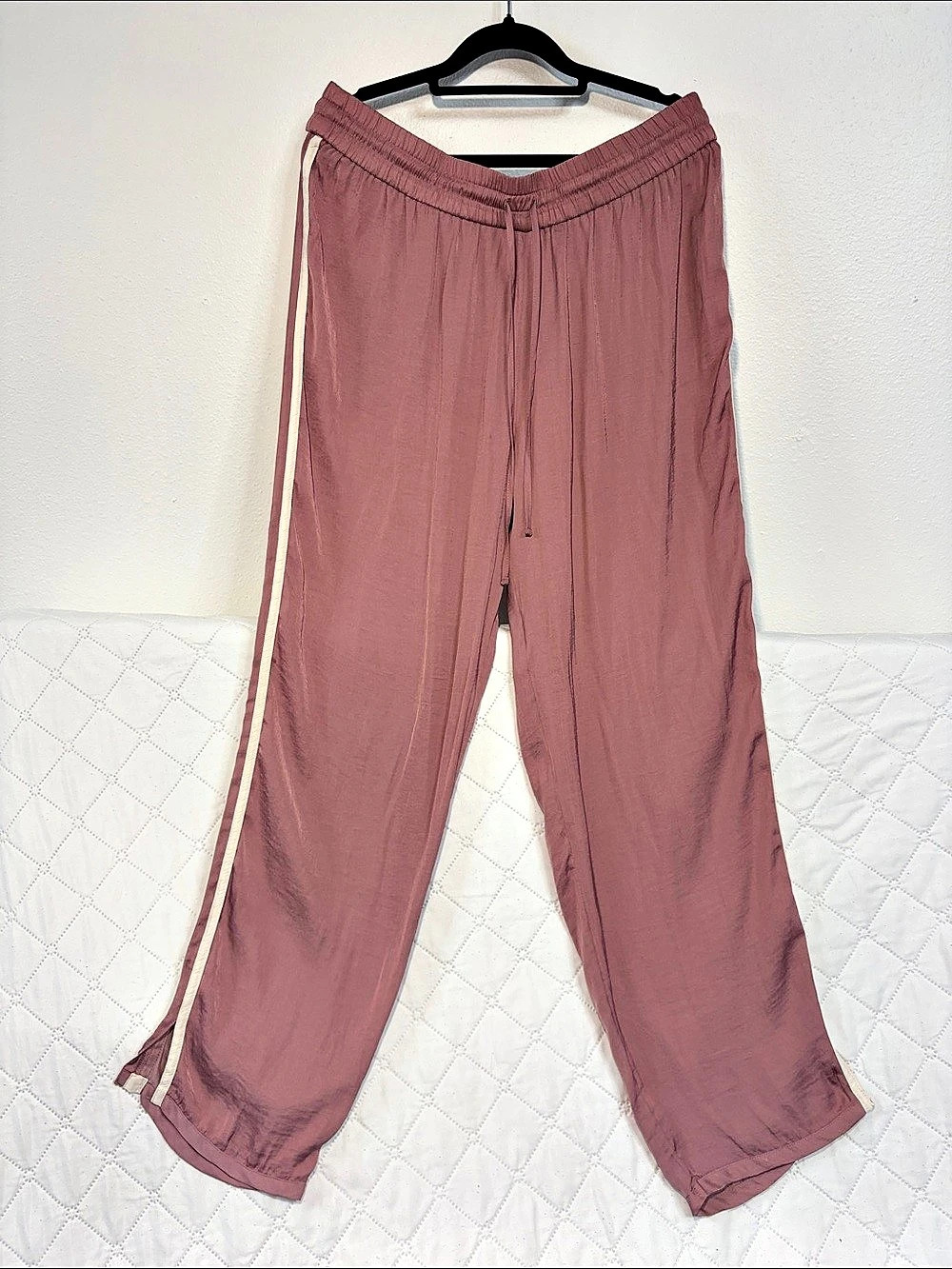 American Eagle Track Pants Color Block Pink XL Like New